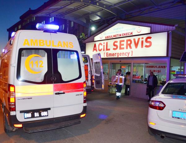 ​Ortaköy’de iki otomobil çarpıştı 4 yaralı