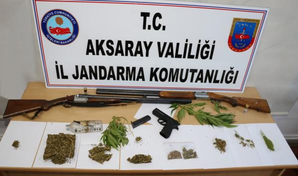 ​Jandarma ekiplerinden uyuşturucu operasyonu
