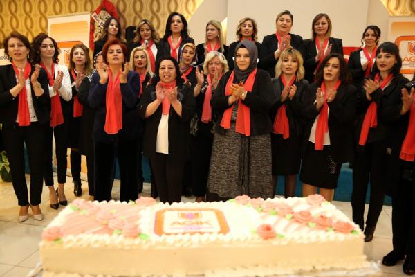​Girişimci iş kadınlarından 10. yıl kutlama programı