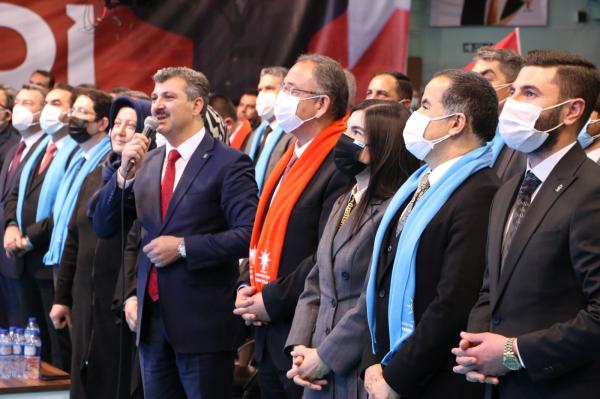 AK Parti İl Başkanı Altınsoy güven tazeledi