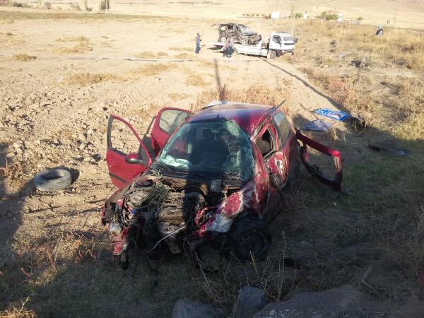 Turistleri taşıyan araç kaza yaptı: 1 Ölü, 5 Yaralı
