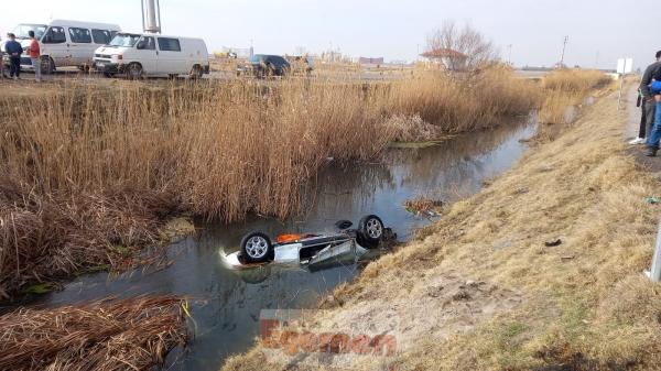 Otomobil sulama kanalına düştü :1 ölü