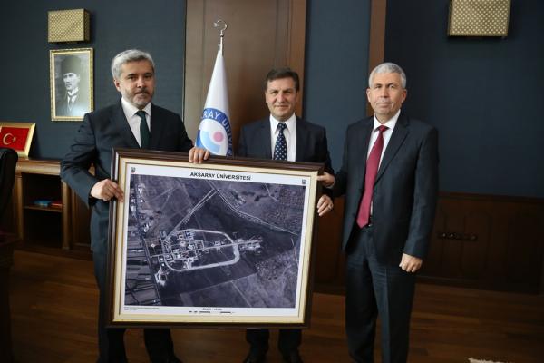 Tuğgeneral Osman Alp  Rektör Şahin’i ziyaret etti