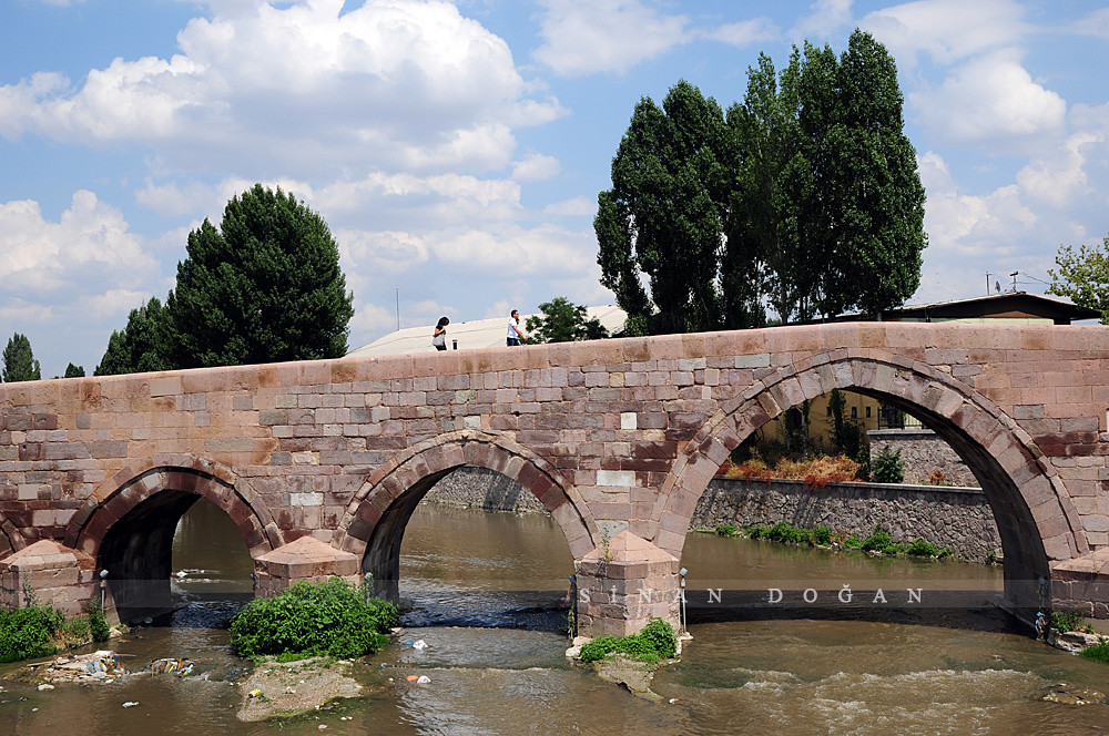 Tarihi Akköprü’nün restorasyon uygulama işi yaptırılacak