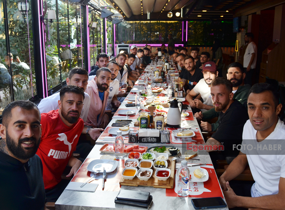 Aksaray Belediyespor moral kahvaltısında bir araya geldi