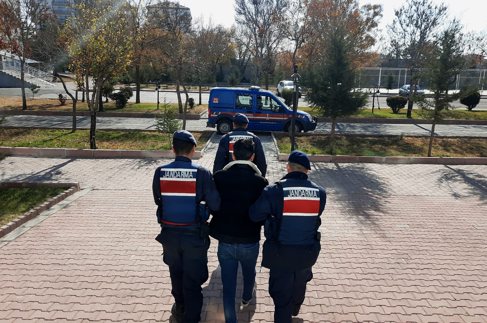 Jandarma ekipleri şok operasyonu ile yakaladı
