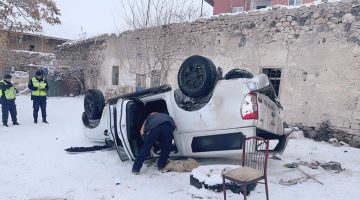 Buzlanma kazalara neden oldu: 11 yaralı