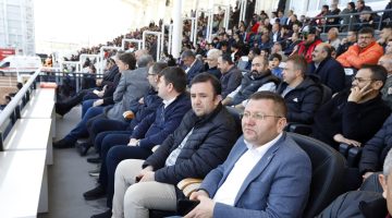 Özkan’dan Aksaray Belediyespor’a destek