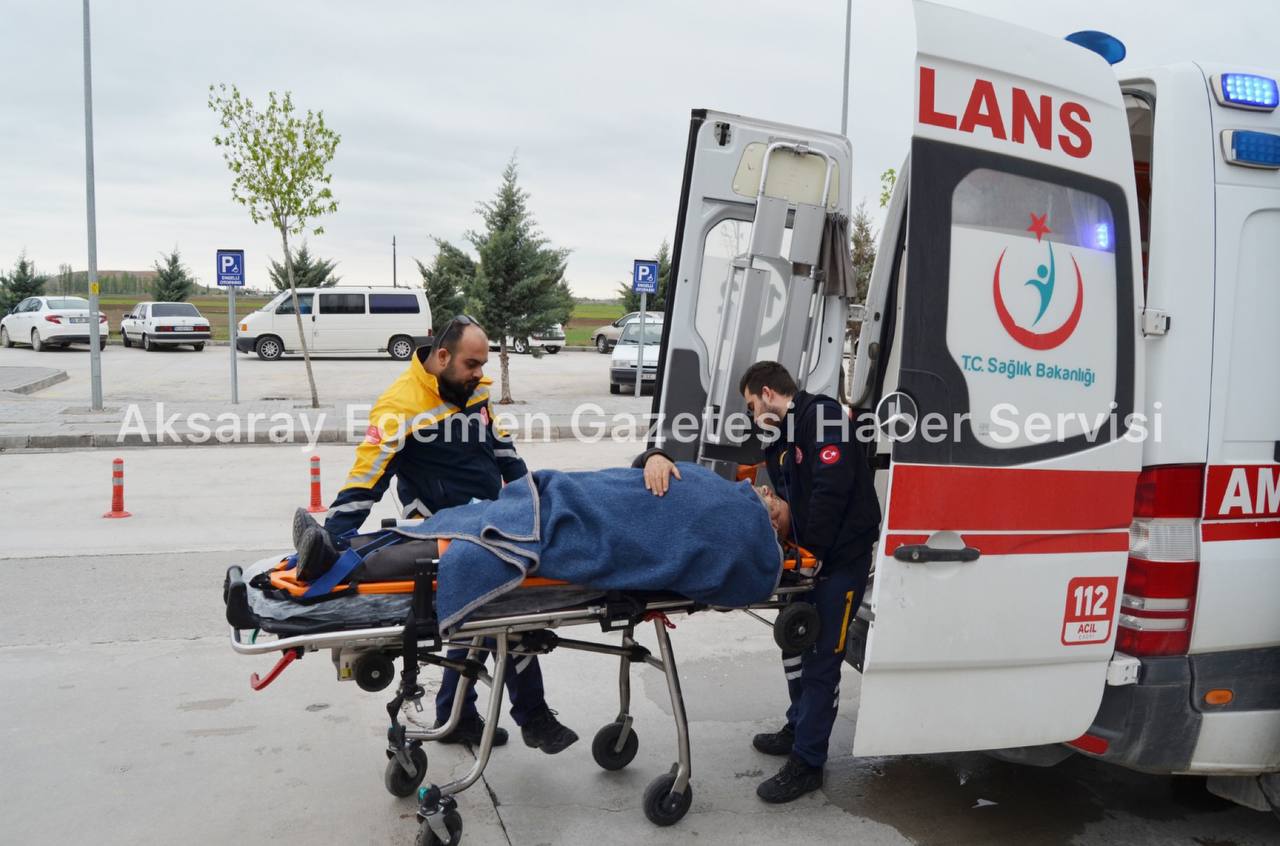 İstanbul’dan Gaziantep’e nişana giden aile kaza yaptı: 4 yaralı