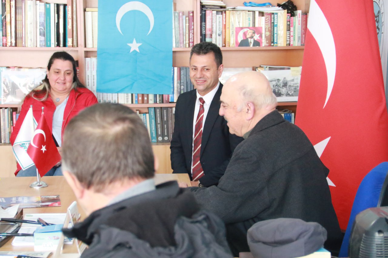 Ertürk’ten Aksaray’ın eski siyasetçilere ziyaret