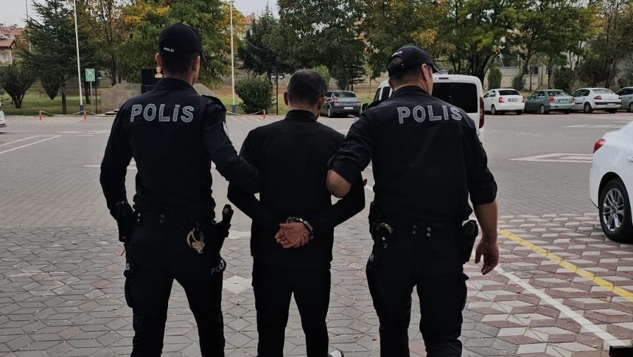 Aksaray’da aranan şahıslara operasyon: 19 tutuklama