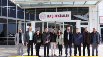 Karacaer, devlet hastanesi çalışanlarıyla bir araya geldi