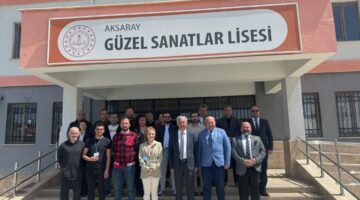 Türkiye korolar festivaline gidecek öğrencilere ziyaret